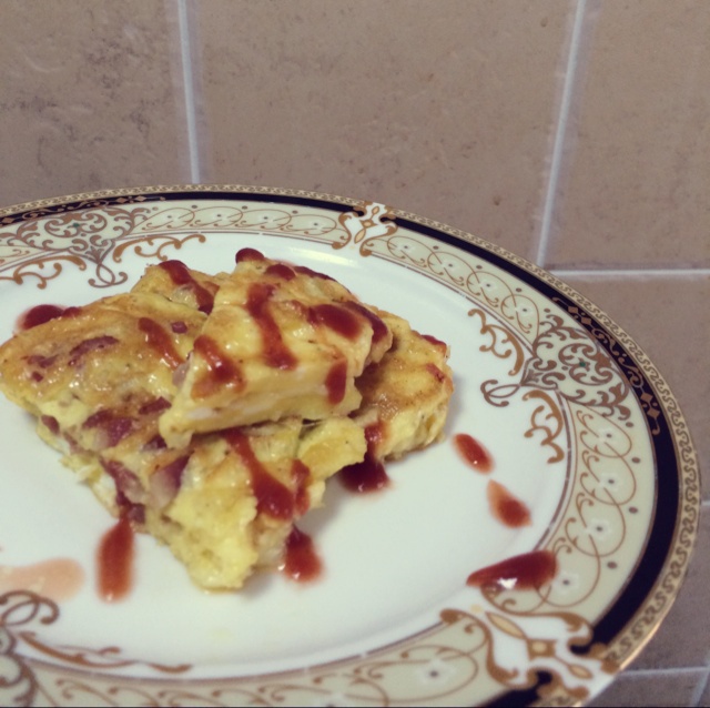 煎火腿奶酪蛋饼