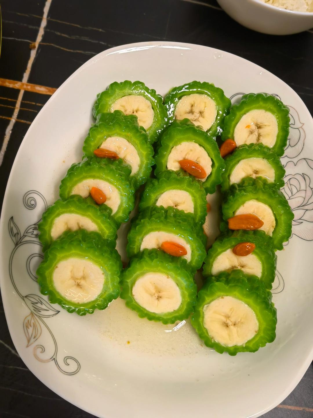 苦瓜的不一样吃法‼️苦瓜酿香蕉