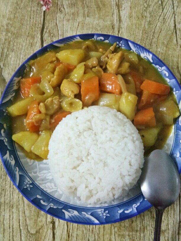 咖喱鸡肉饭
