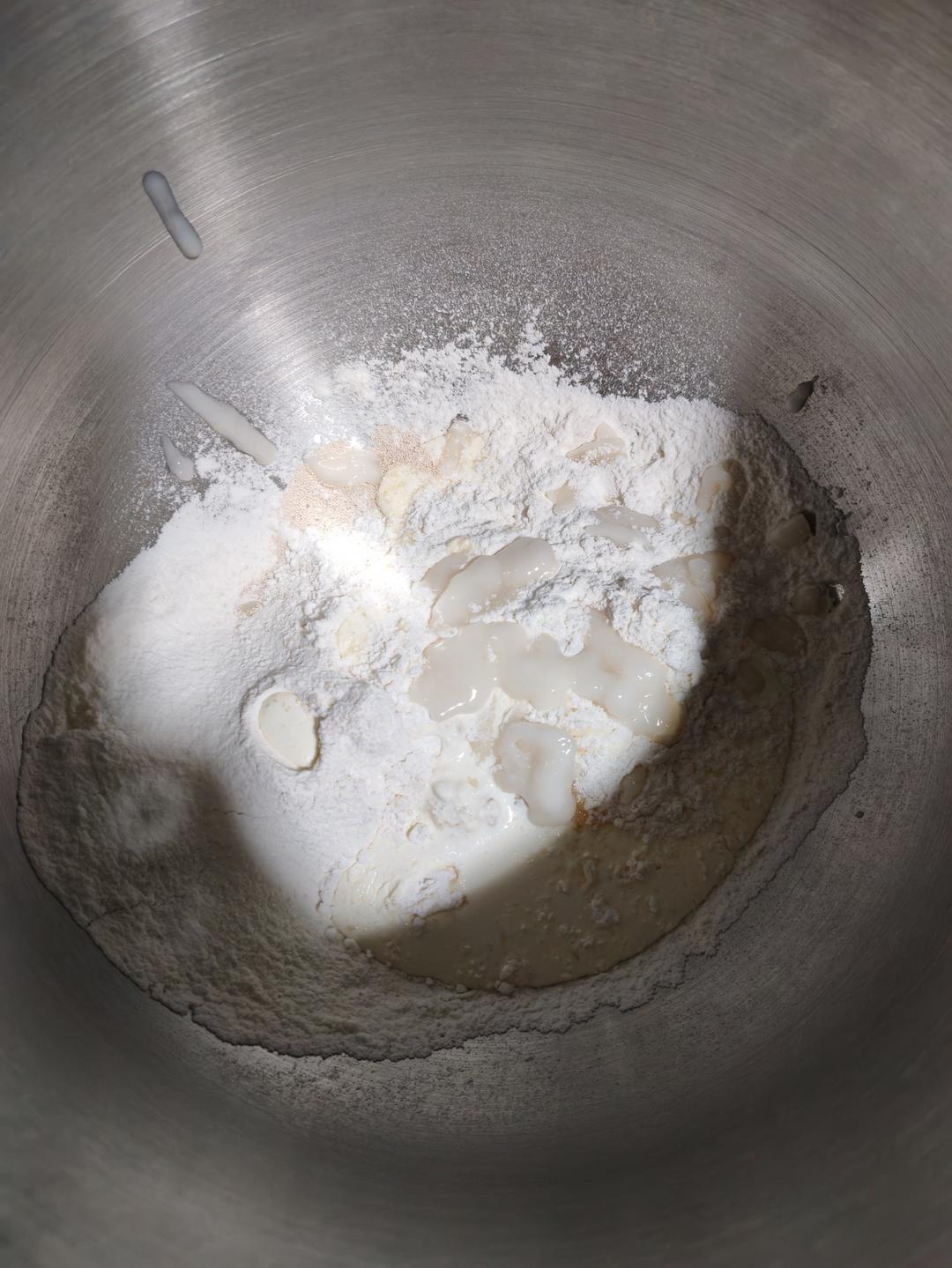 纯奶手撕吐司的做法 步骤1