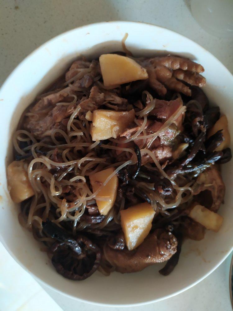 小鸡蘑菇炖粉条