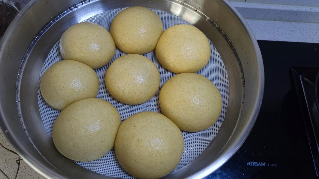 家常玉米面馒头