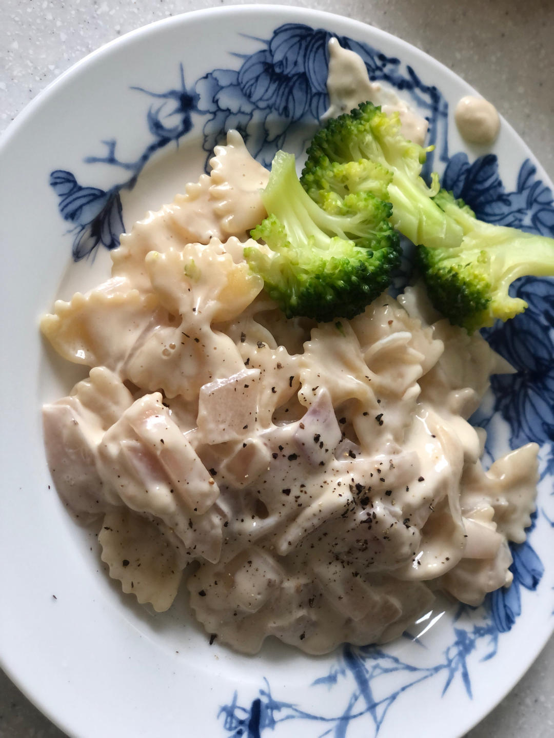 奶油蘑菇培根意大利面