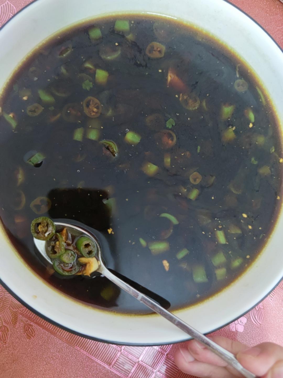 “广州人家”的椒圈豉油