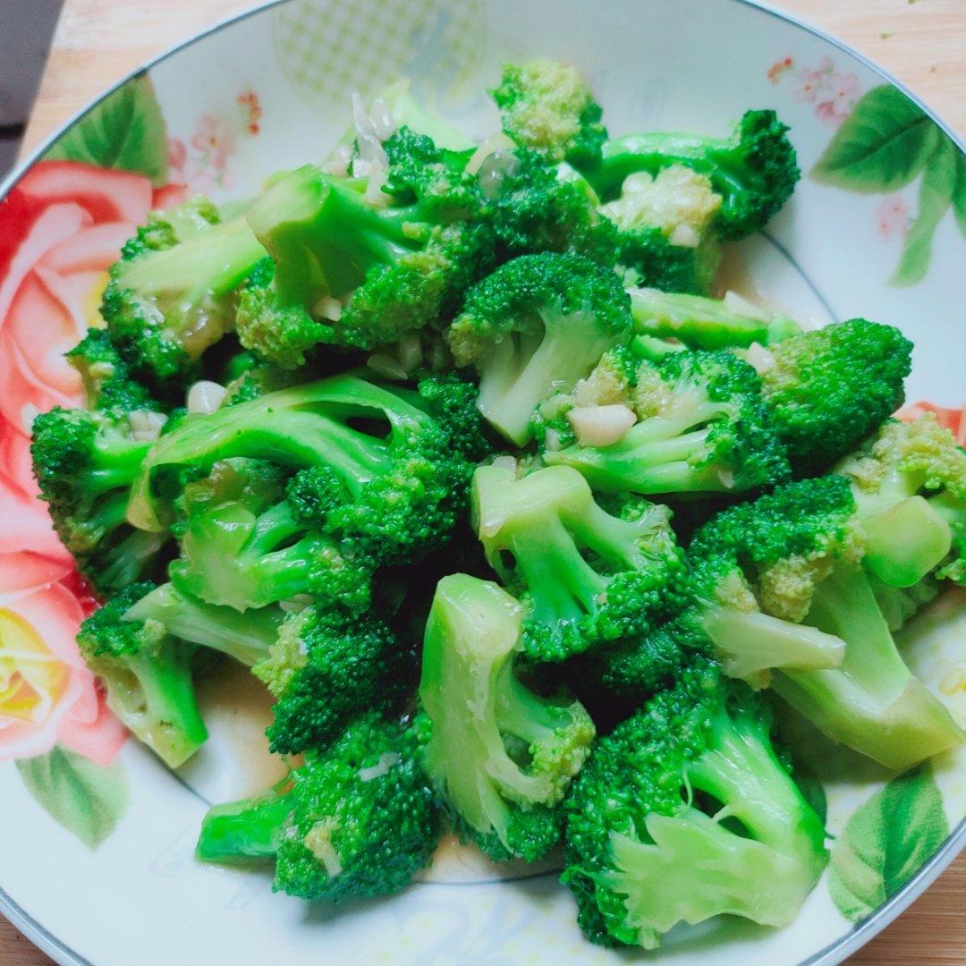 蚝油蒜蓉西兰花
