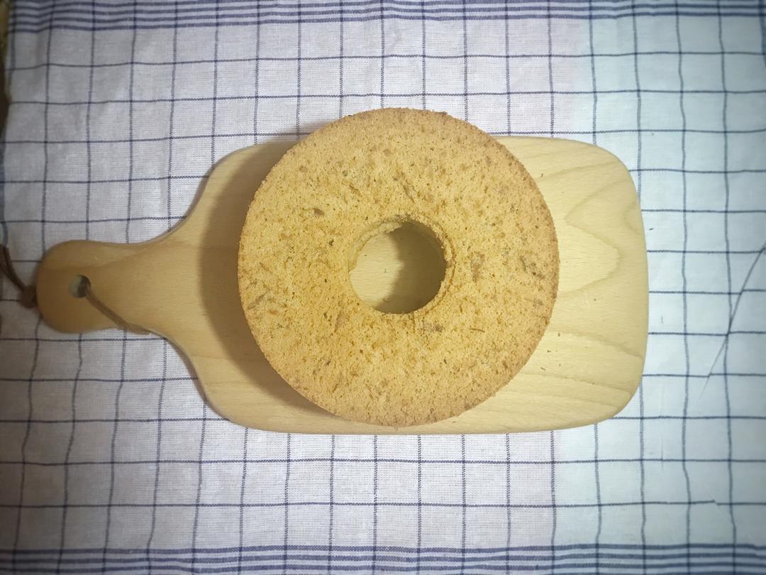 女人专属——玫瑰酱戚风蛋糕