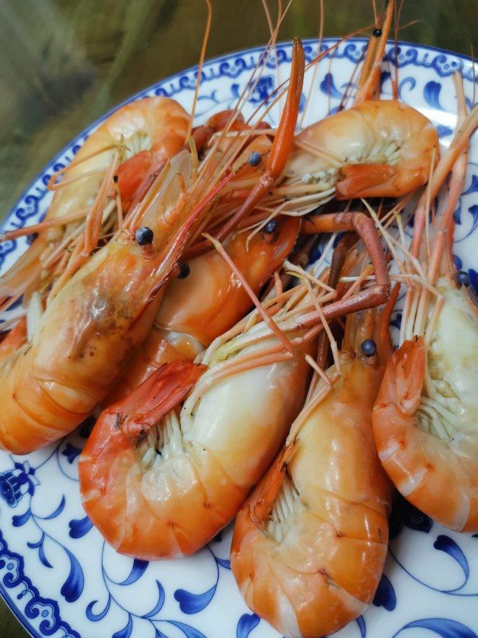 百吃不厌的白灼罗氏虾🦐