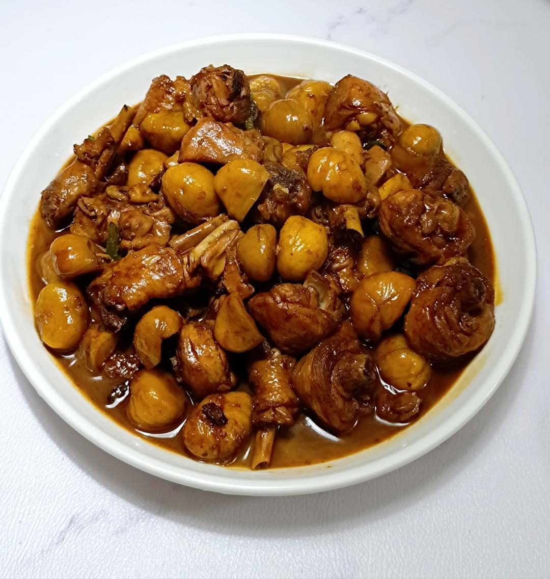 【栗子烧鸡】鸡肉都给你吃，栗子归我~