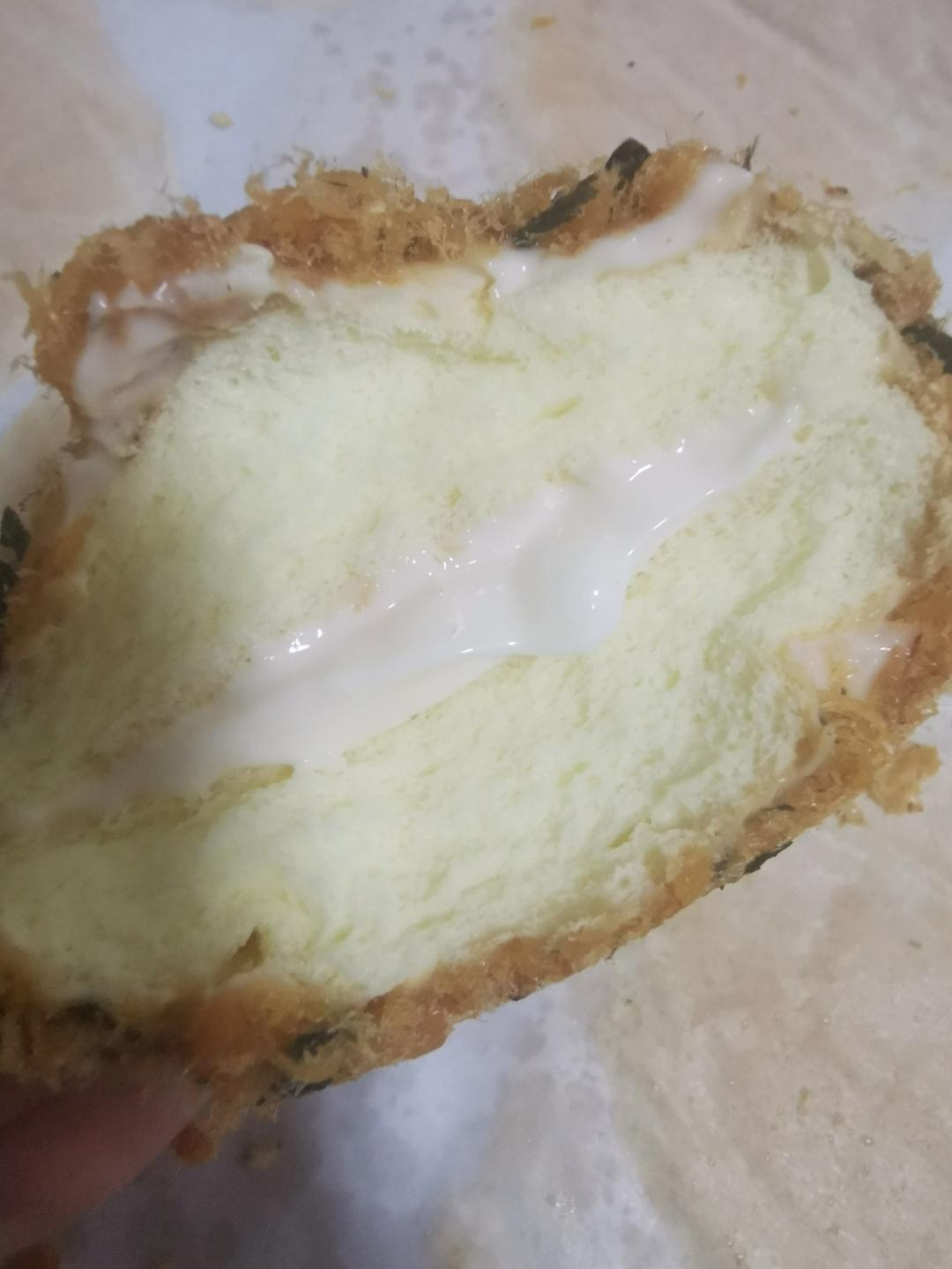 咸香松软的肉松小贝