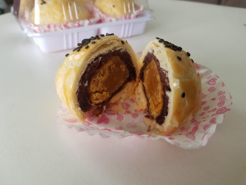蛋黄酥酥酥（超级奶香黄油版）