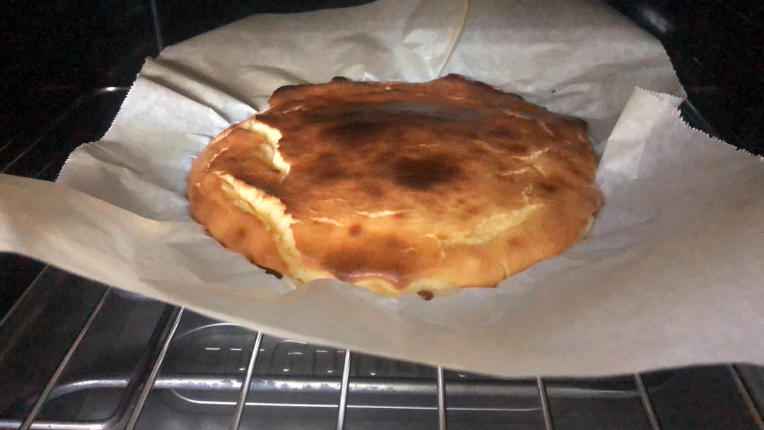 巴斯克式烤芝士蛋糕[超简单][搬运]