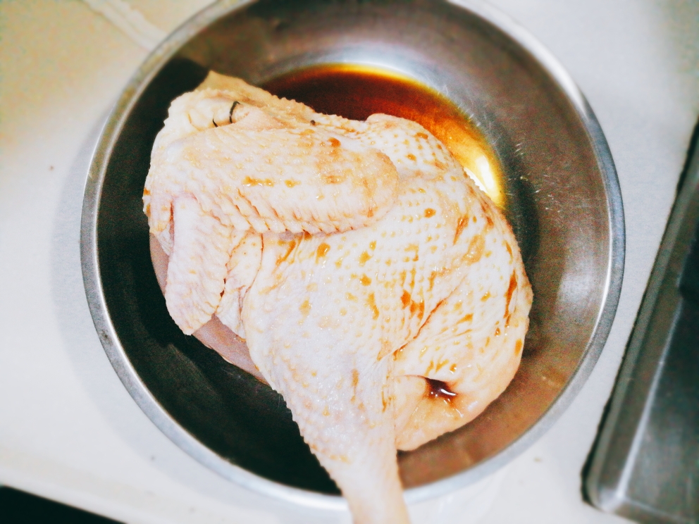 电饭锅焗手撕鸡的做法 步骤1