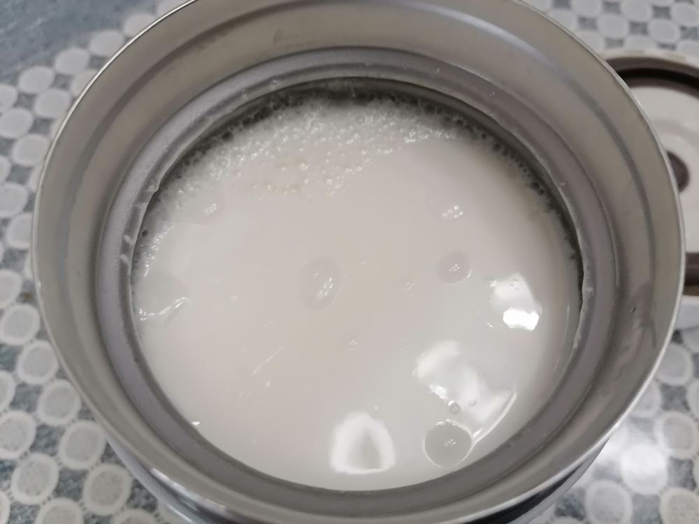 快手自制酸奶（焖烧杯版无酸奶菌）的做法 步骤4