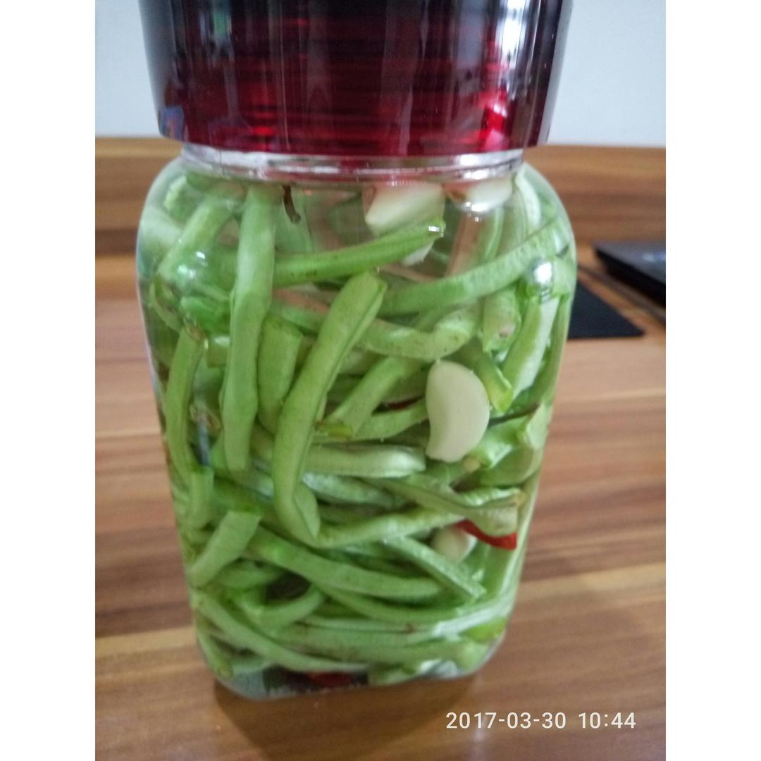 腌酸豆角