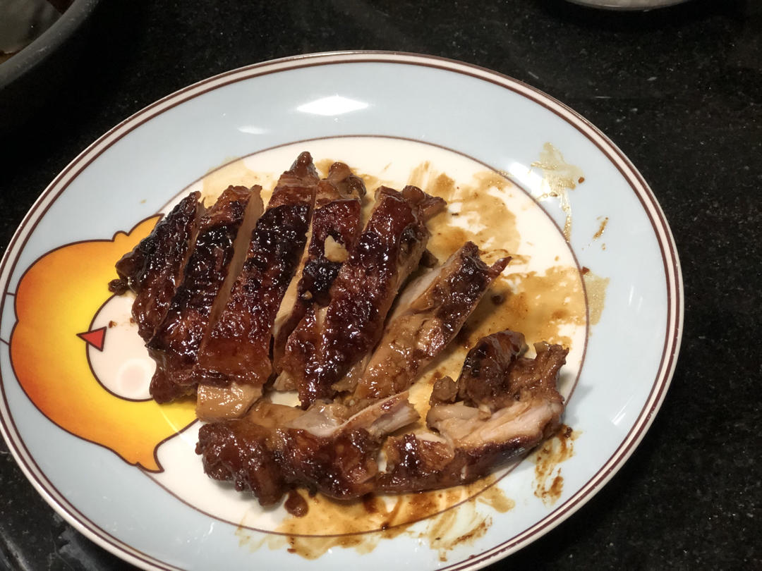 鲜嫩多汁的照烧鸡腿饭