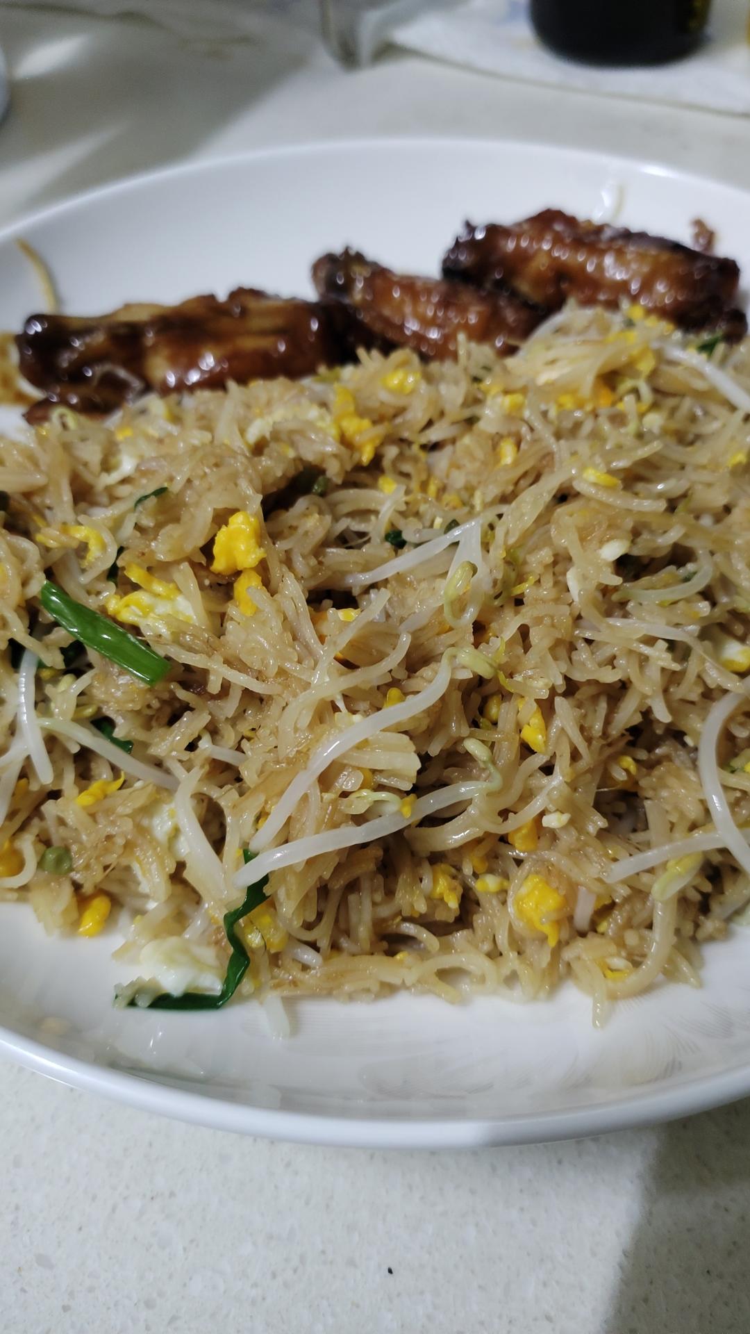 大牌档炒米粉