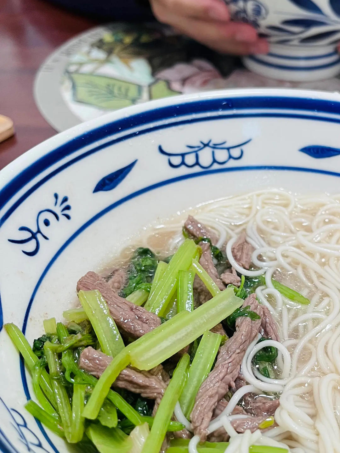 最简单的芹菜炒牛肉