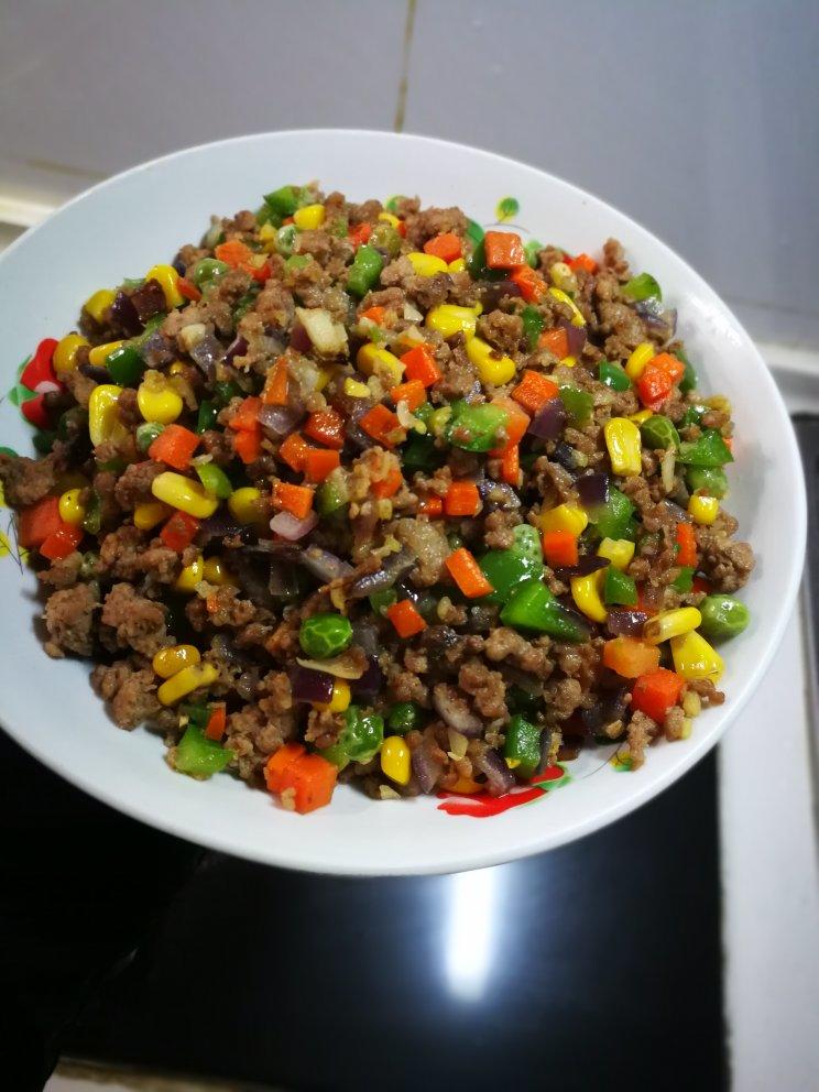 彩蔬牛肉糜