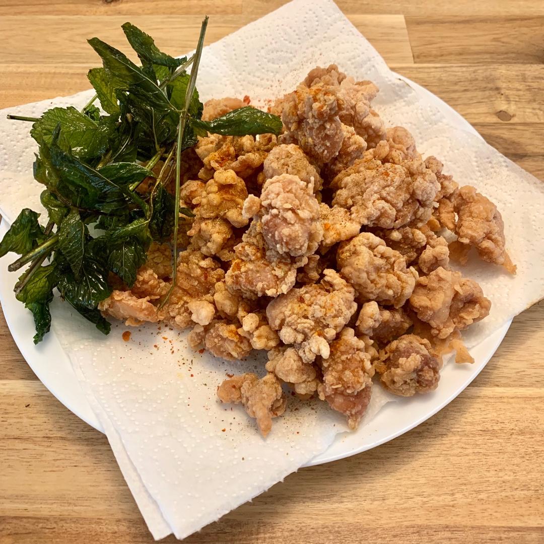 【盐酥鸡】