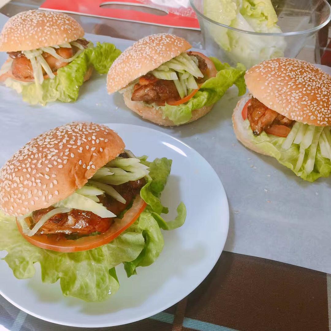 肯德基早餐汉堡轻松在家做 ---『玉米鸡肉汉堡包』