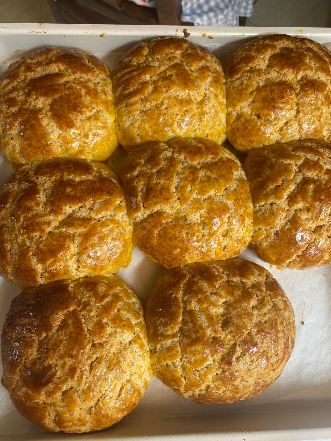 冷了依然酥香的菠萝包