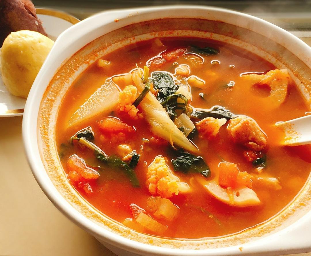 佳七圆滚滚做的大酱汤