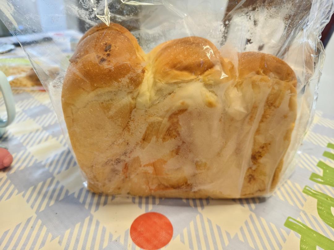 我认为最好吃的吐司🍞重磅奶油奶酪吐司（内含奶油奶酪馅料制作方法）