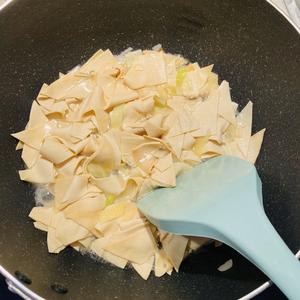 hin鲜美❤️木耳黄瓜炒干豆腐的做法 步骤13