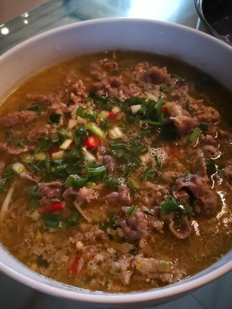 色香味俱佳的金汤肥牛