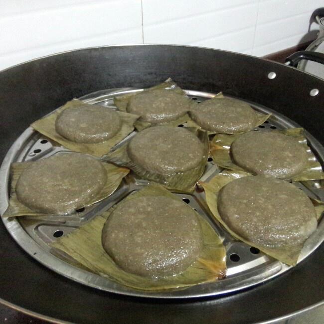 鸡屎藤饼的做法
