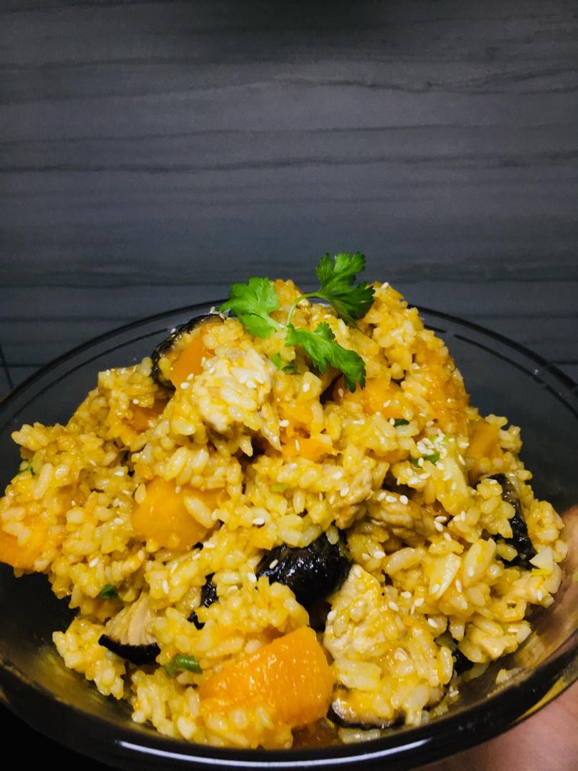 美味到不行的南瓜饭