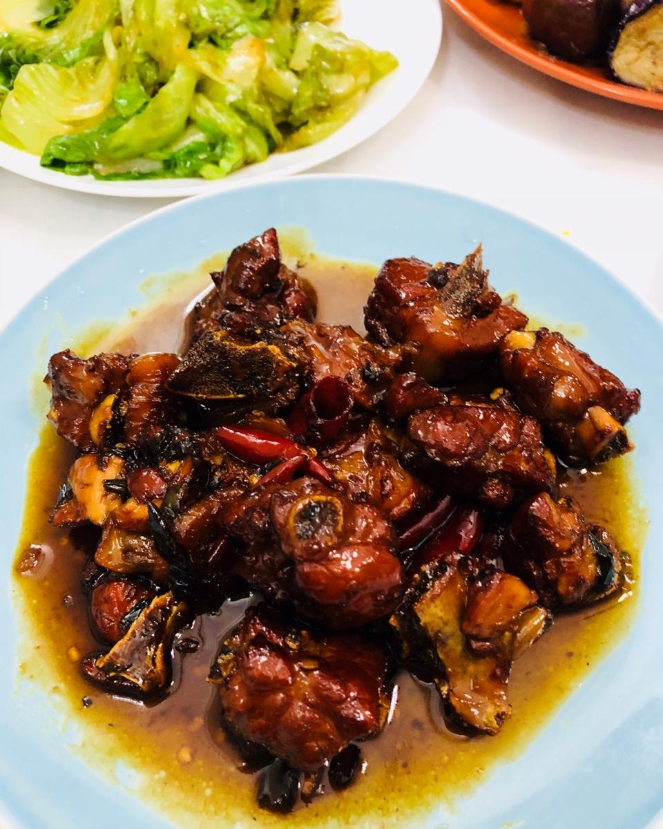 红烧排骨