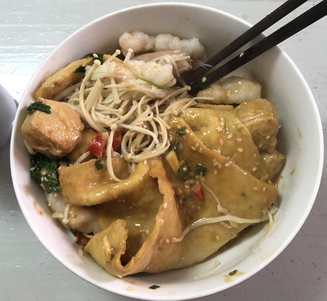 比麻辣烫好吃百倍！自制超过瘾巨解馋麻辣拌