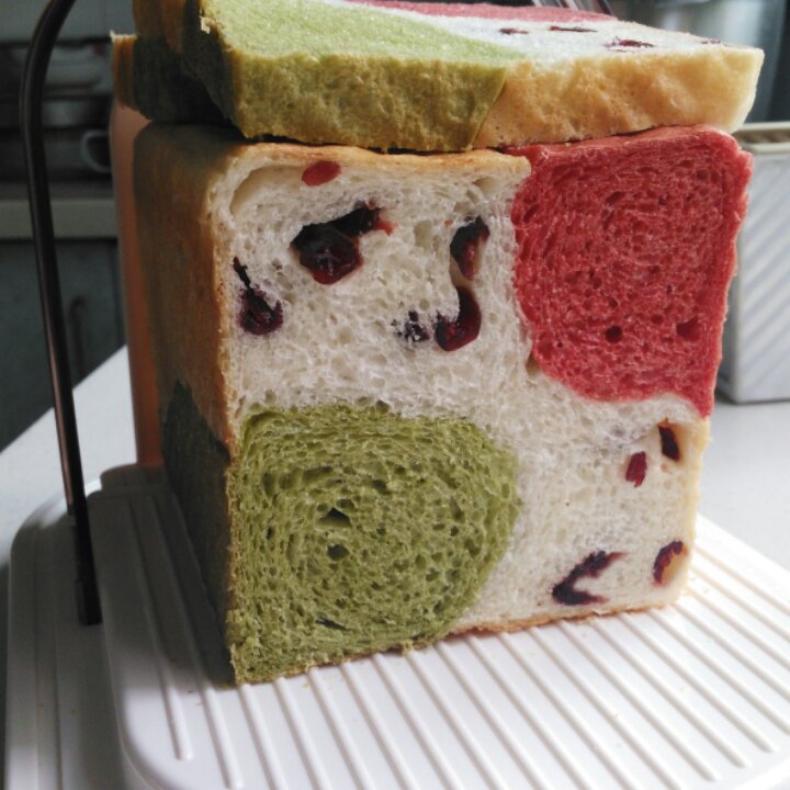 蔓越莓三色吐司