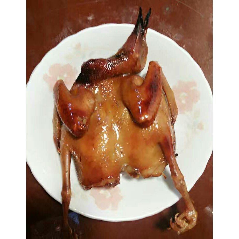 皮脆多汁的烤鹌鹑