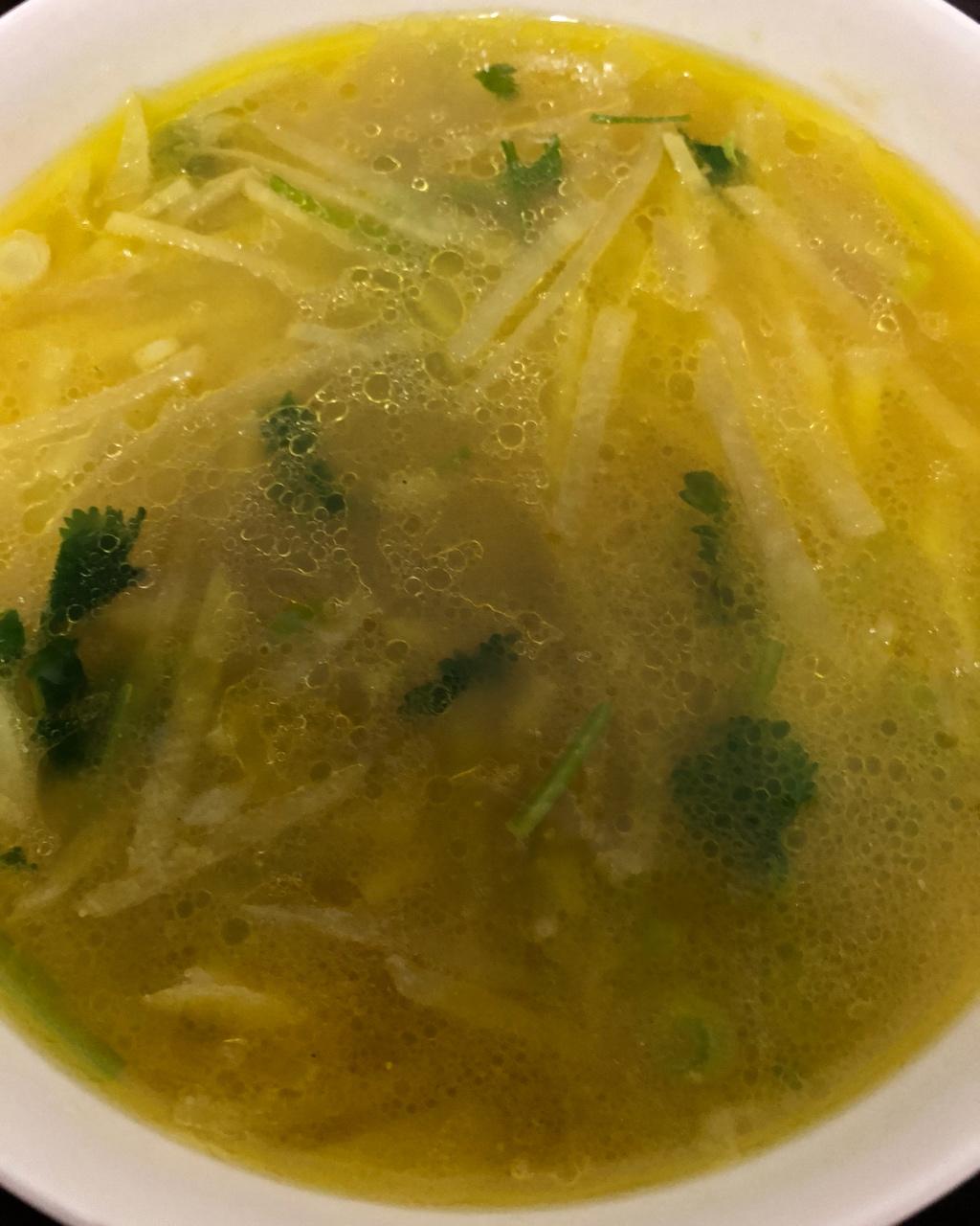 家常土豆丝汤