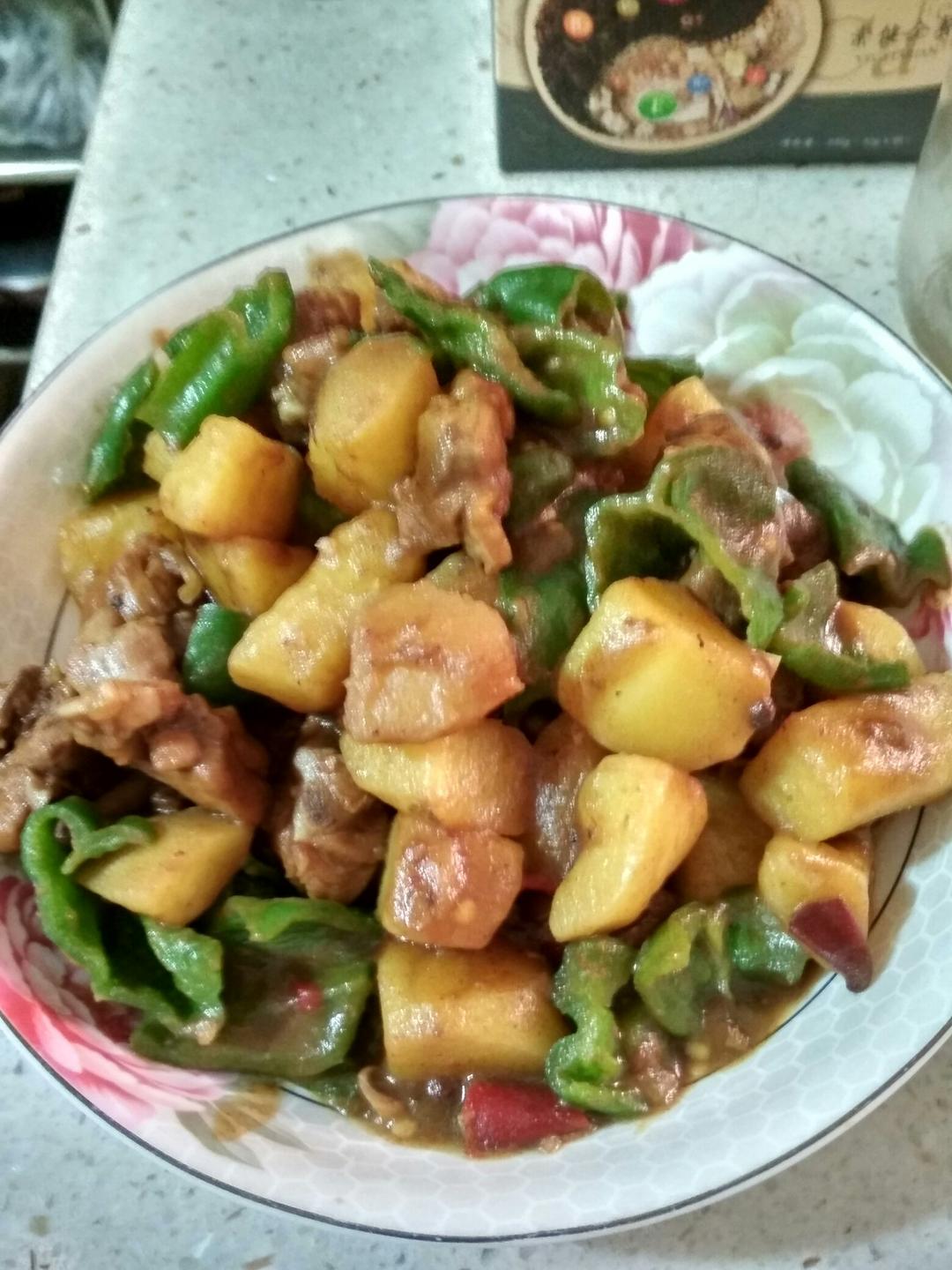 土豆香菇炖鸡腿