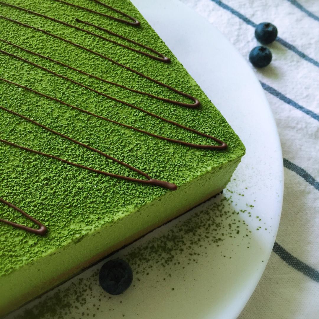 紫苏薄荷潘做的巧克力抹茶慕斯蛋糕