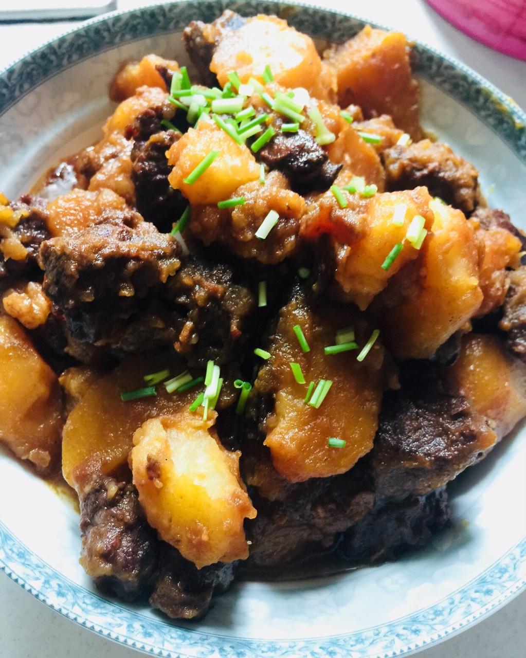 超级无敌好吃的红烧牛肉