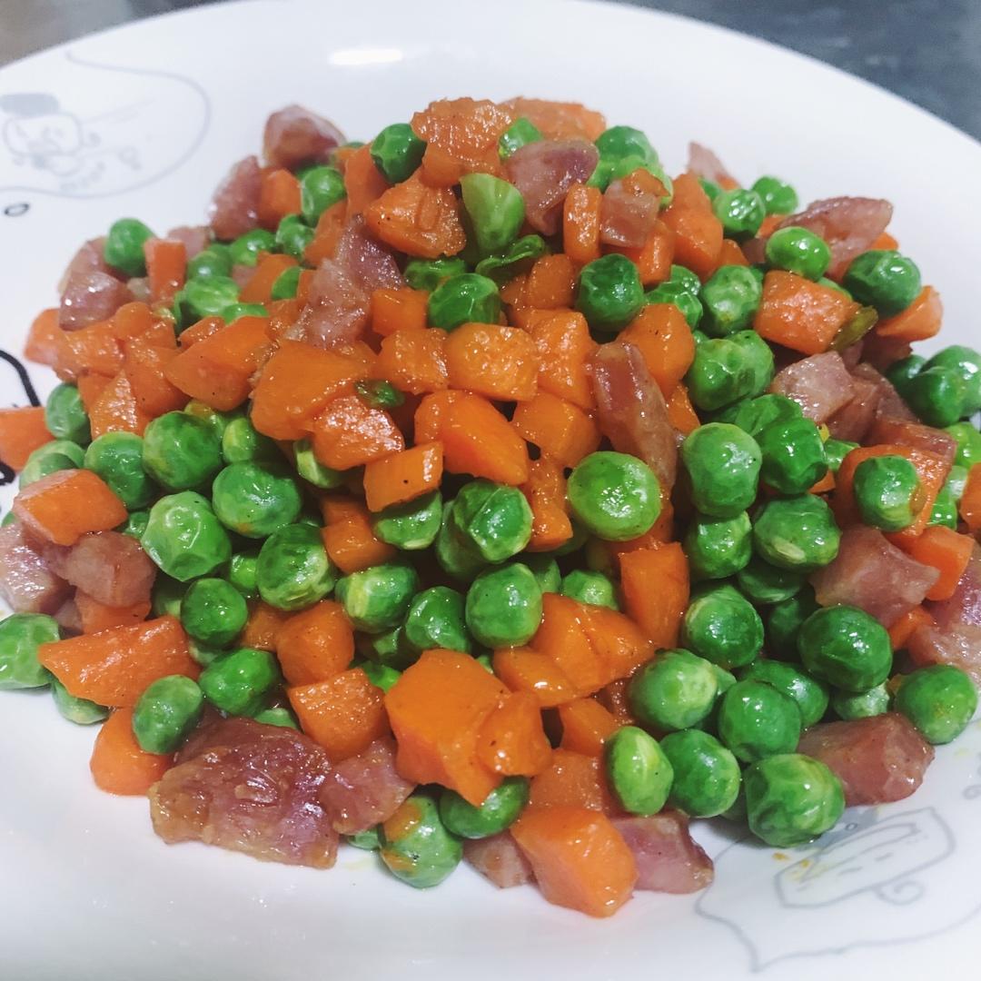 极简碧绿豌豆炒腊肠