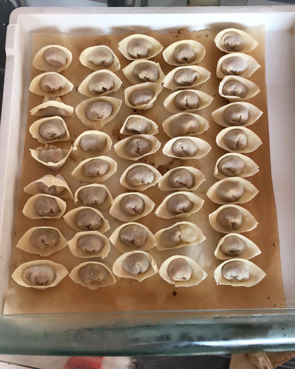 上海菜肉馄饨（附两种馄饨的包法）