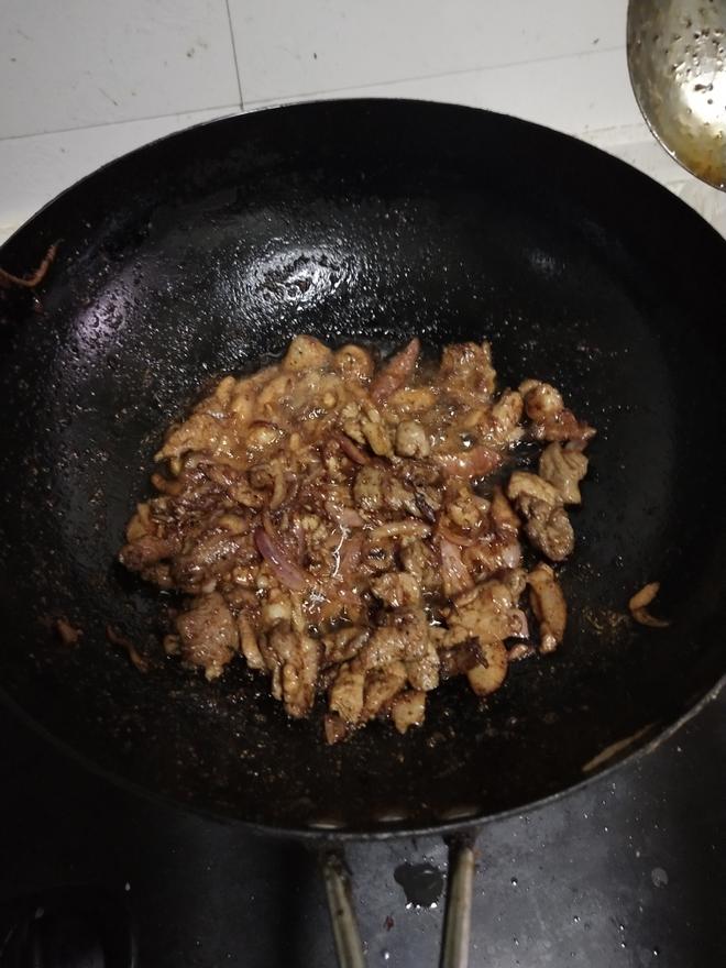 新疆炒烤肉的做法
