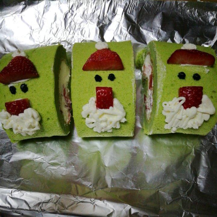 圣诞菠菜草莓蛋糕卷