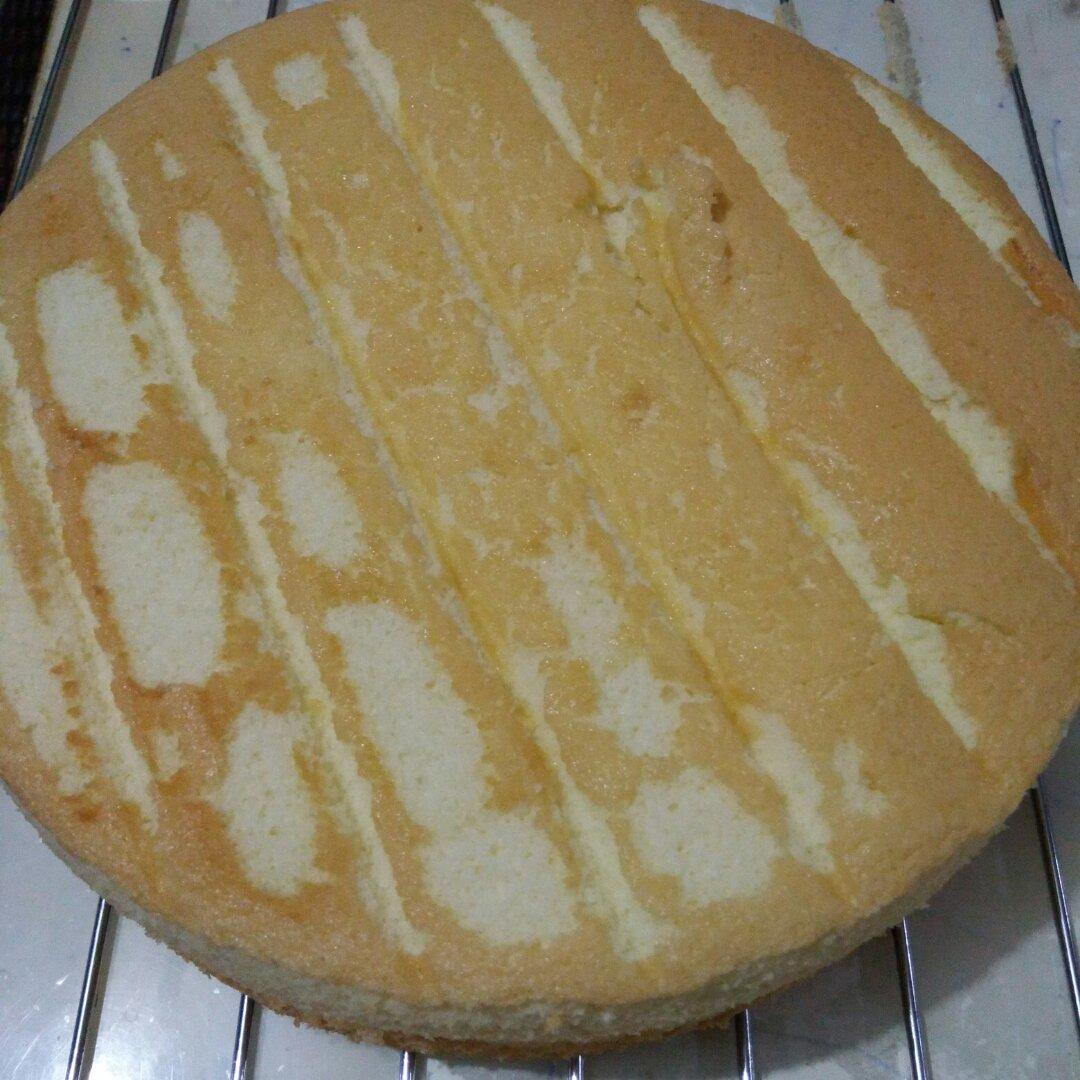 烤箱做蛋糕（戚风蛋糕的做法）