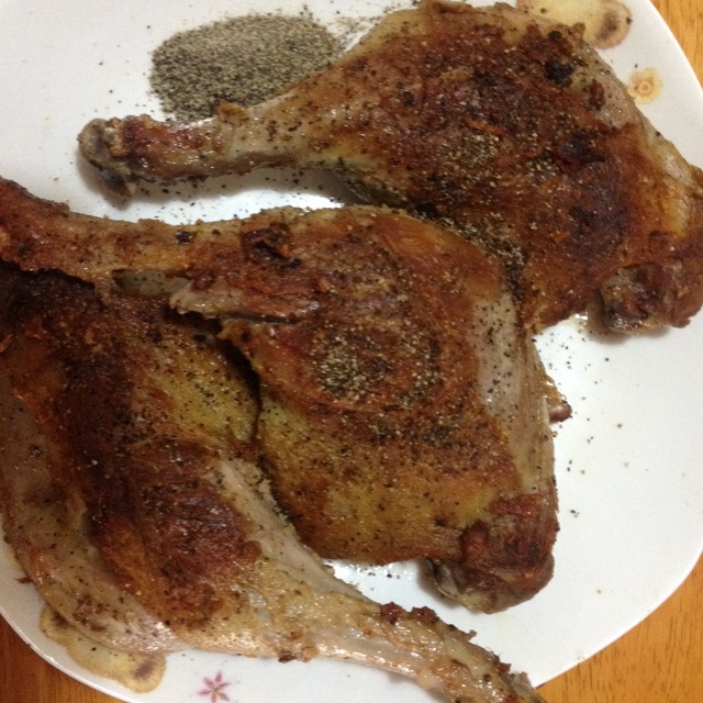 脆皮香酥鸭腿