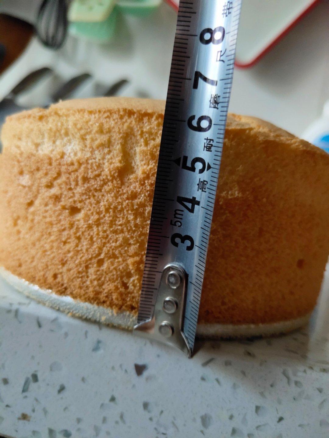 超简单完美戚风蛋糕（6寸2蛋）附打发、翻拌、脱模视频