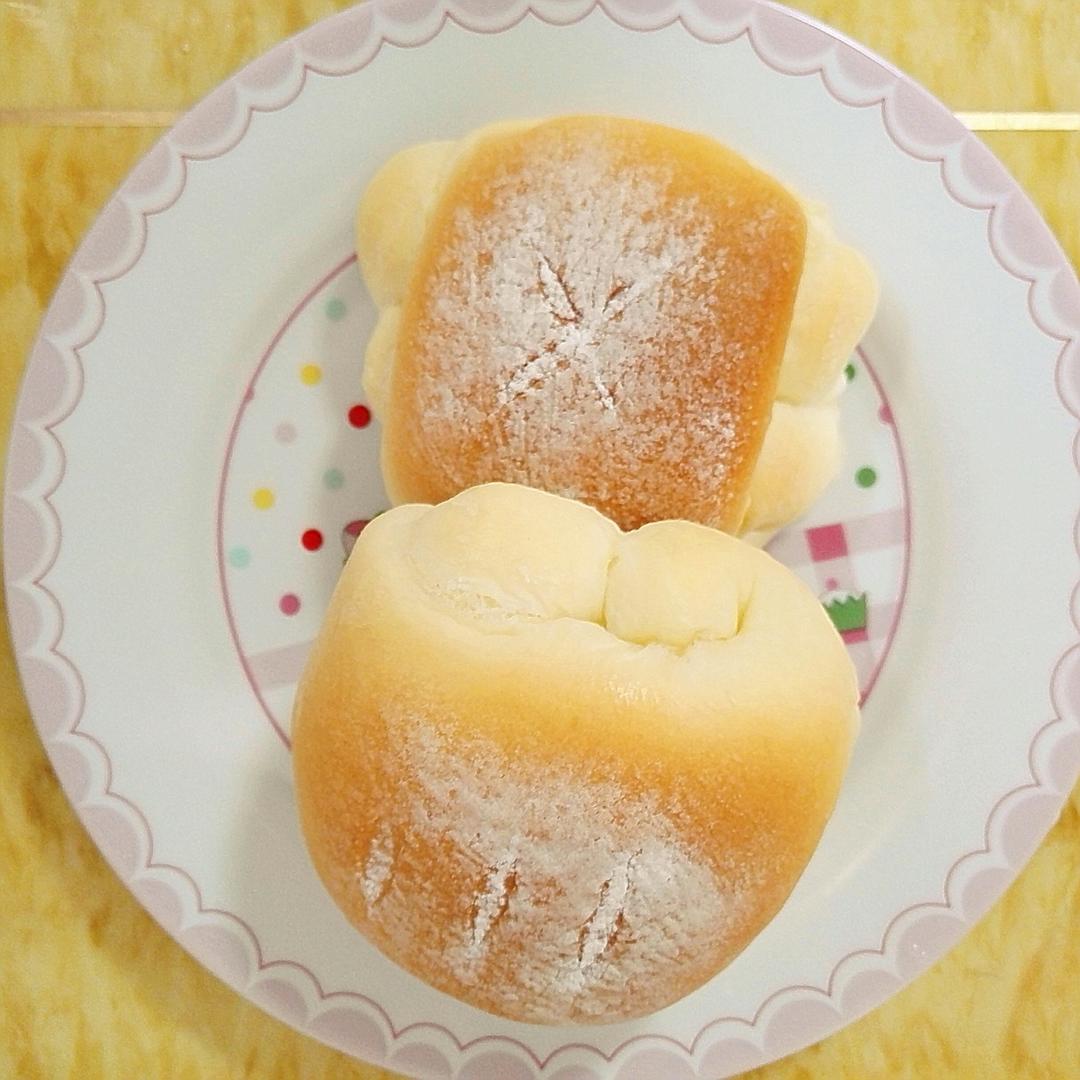 软到不知所措的牛奶卷