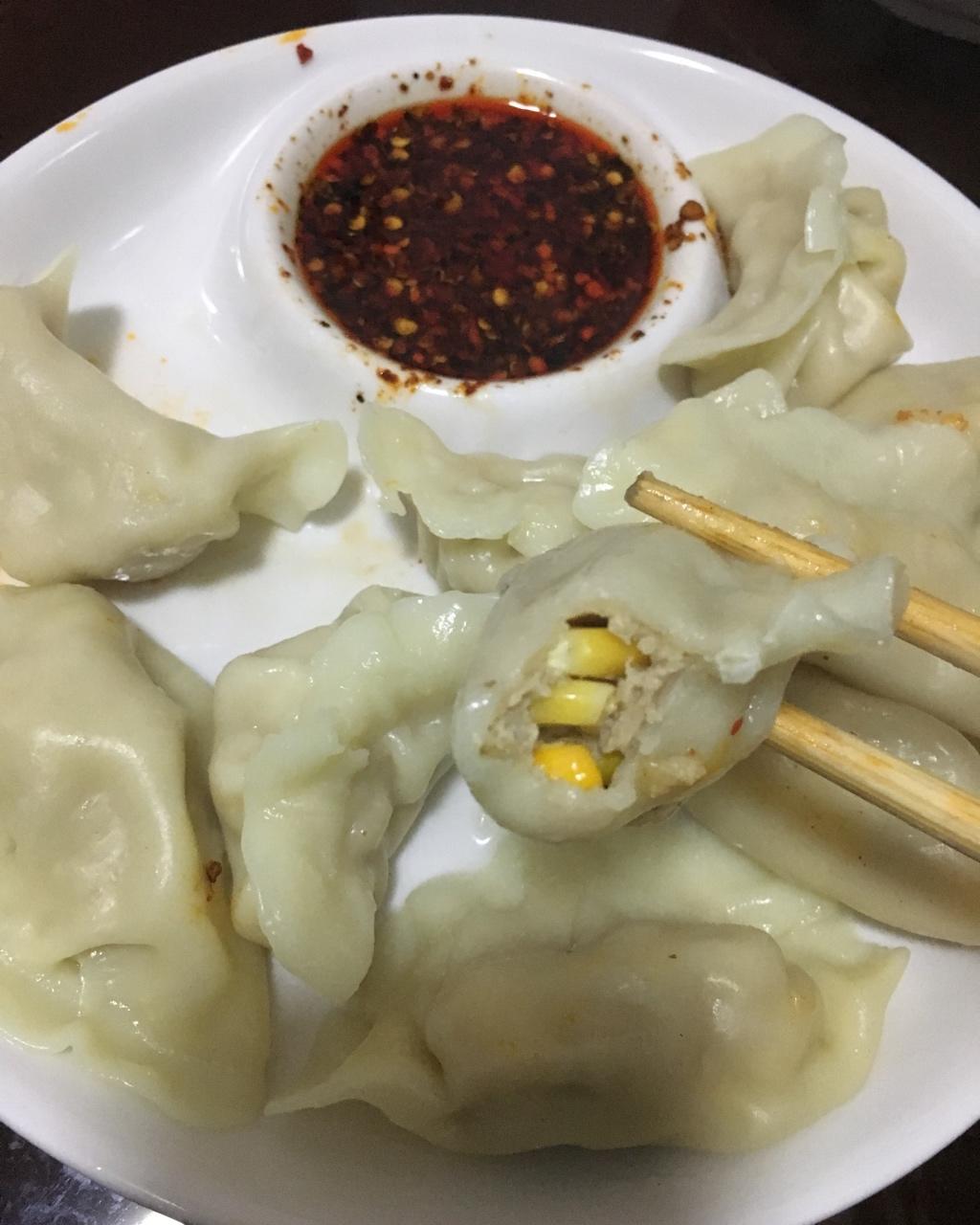 玉米猪肉饺