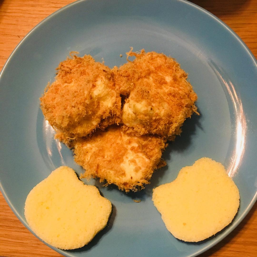 running_mirro做的肉松小贝蛋糕