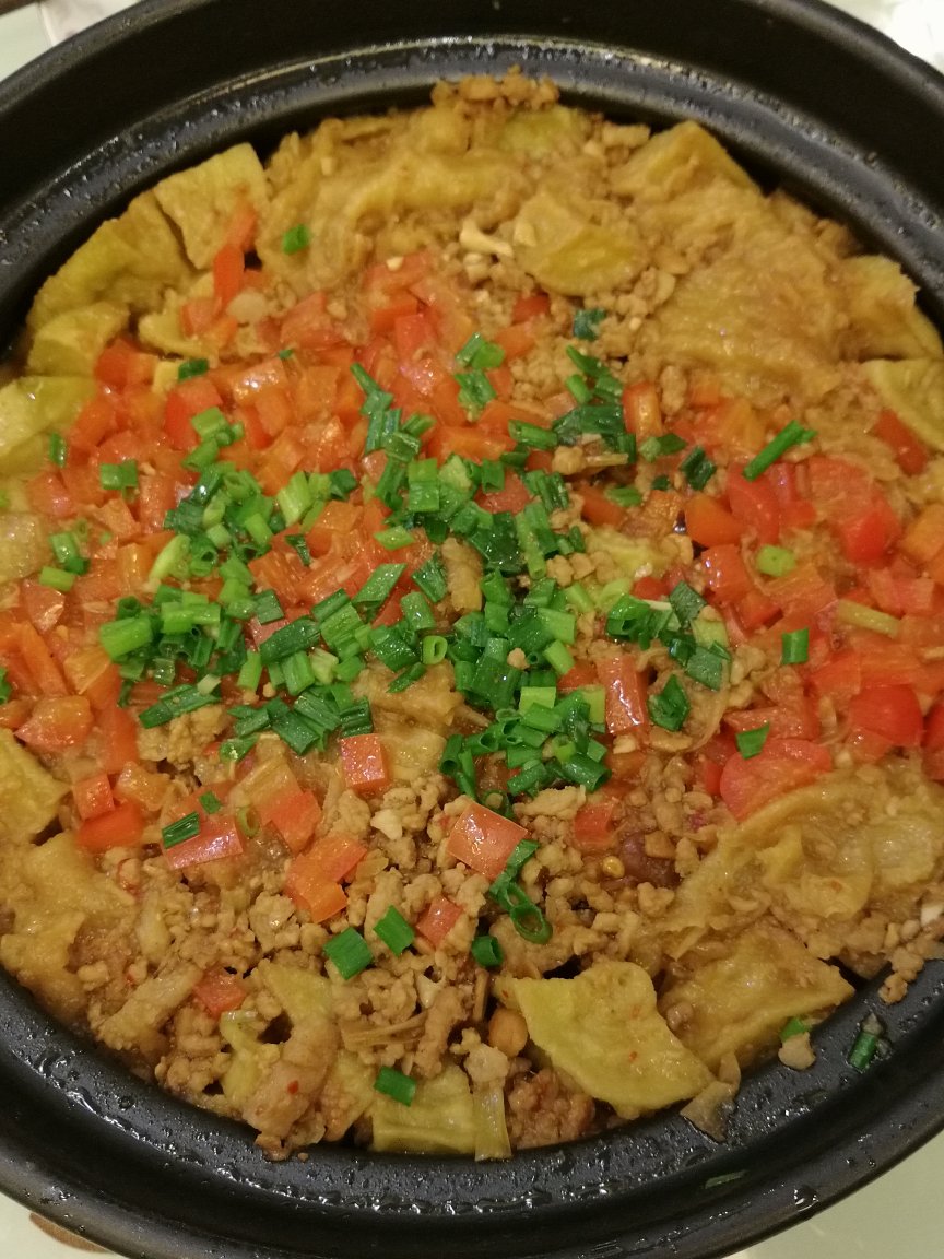 砂锅肉末茄子豆腐煲